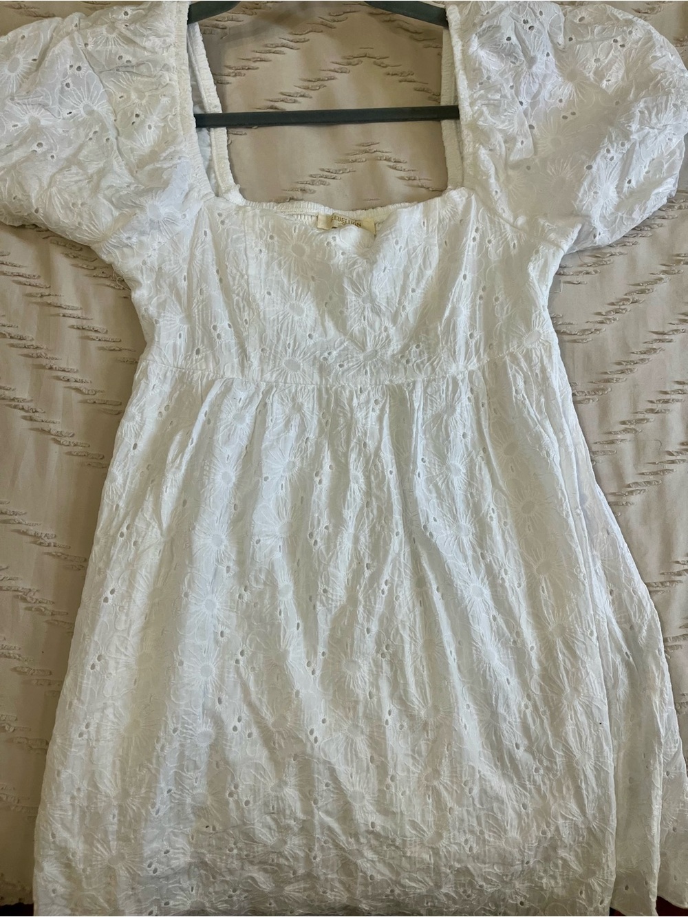White Eyelet Babydoll Mini Dress Puff Sleeve Size M - Picture 2 of 4